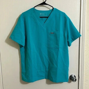 EUC Turquoise FIGS Technical Collection Double Pocket Scrub Top